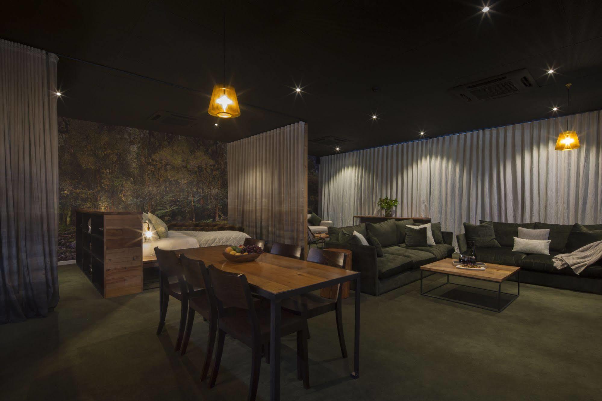 The Cinema Suites Te Anau Exteriér fotografie