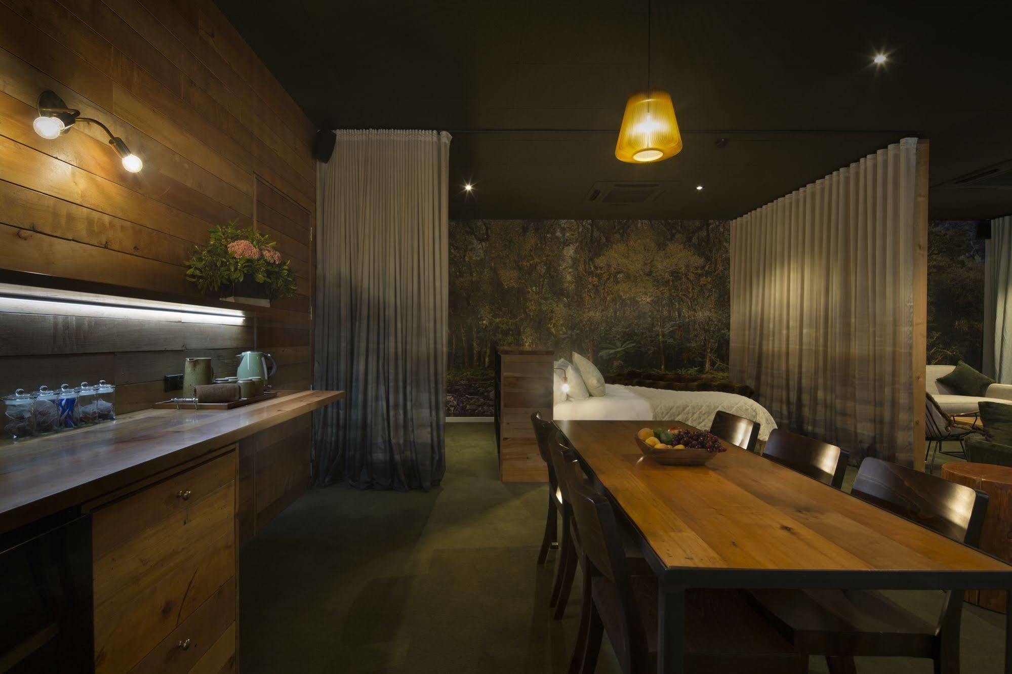 The Cinema Suites Te Anau Exteriér fotografie