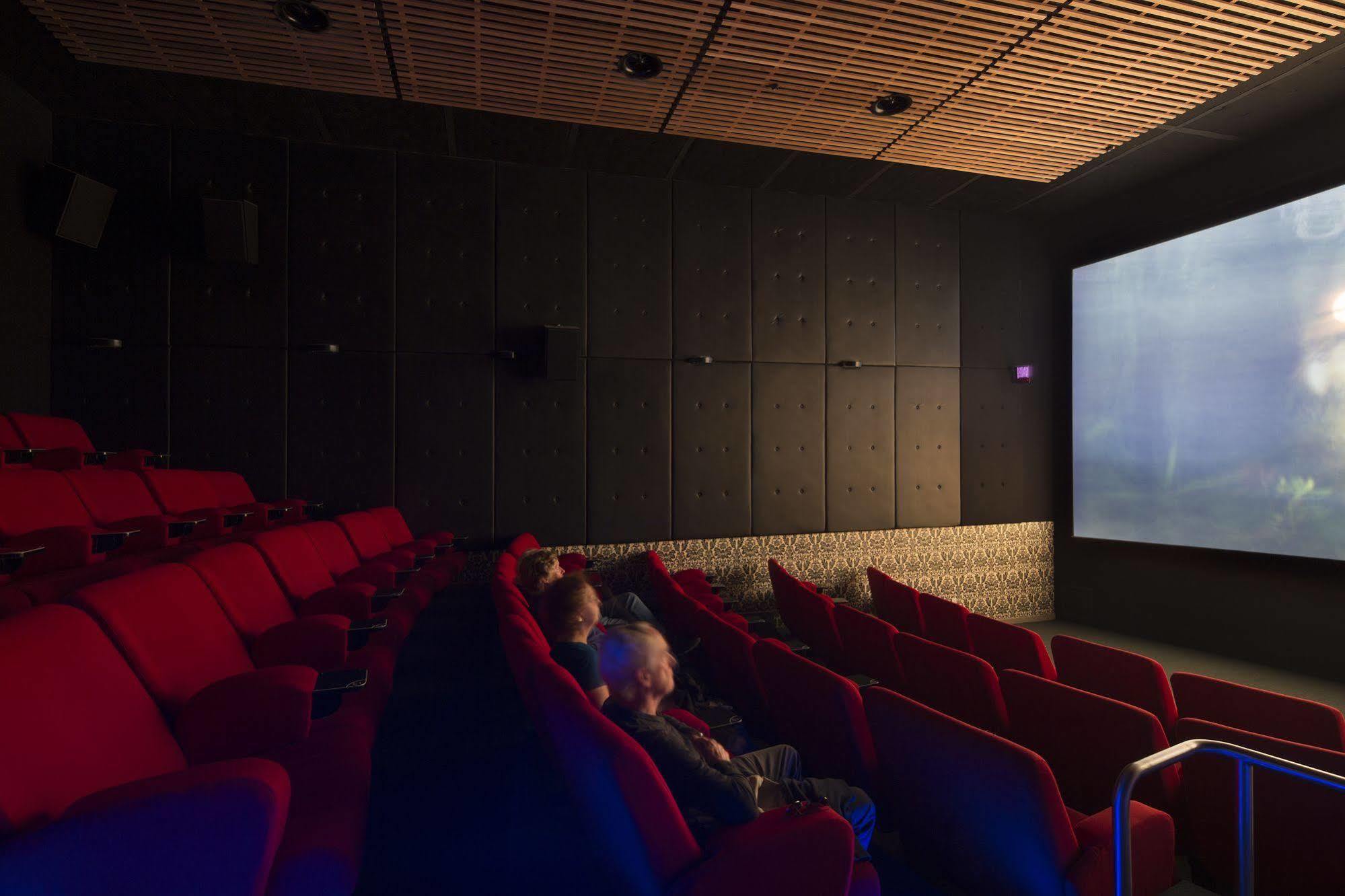 The Cinema Suites Te Anau Exteriér fotografie